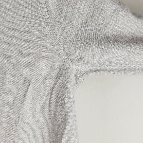 J. Crew 100% Merino Wool Lightweight V-Neck Sweater Heather Gray sz S Flawed - Picture 10 of 14